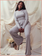 Load image into Gallery viewer, Fiore&#39;s Heather Grey Set
